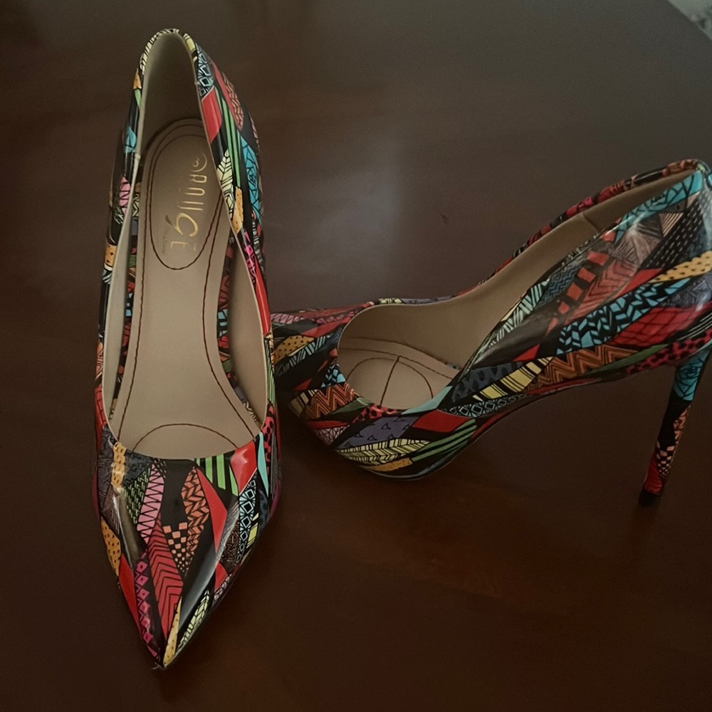 Brand New never worn High heel women shoes